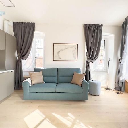 Corridoni 2E Tirabora Short Rent Apartment Triest Exterior foto